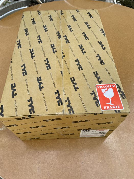 Фар за рено клио НОВ