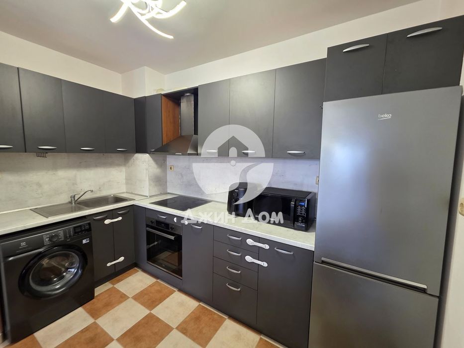 Продава се Двустаен апартамент в Бургас, Славейков - 73 кв.м за 1117 €/кв.м - Снимка #7