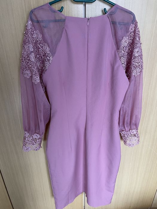 Rochie elegantă roz pudră