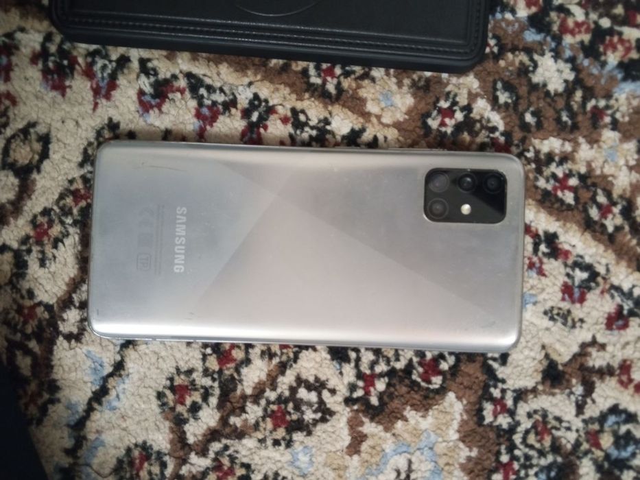 Samsung A51 5G holati yaxshi