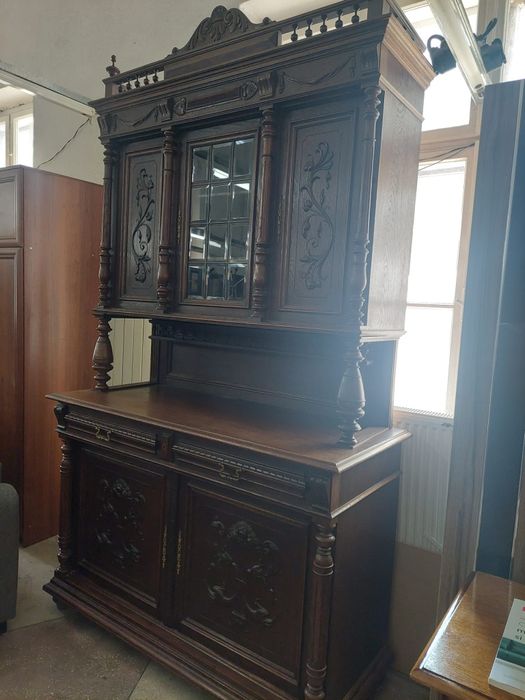 Vitrina second din lemn masiv