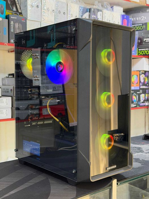 O'yinlar uchun Kuchli DDR4 Kompyuter