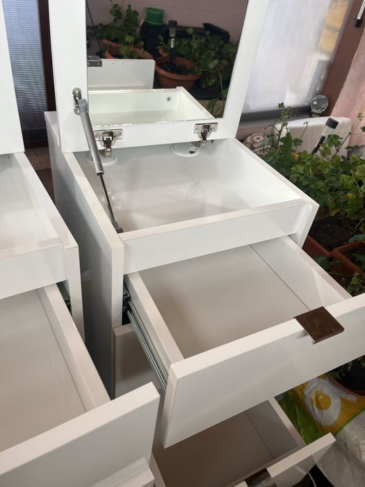 Продам шкафчета/скринове