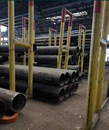 Vând țeavă metalică trasă – țevi metalice trase și sudate longitudinal