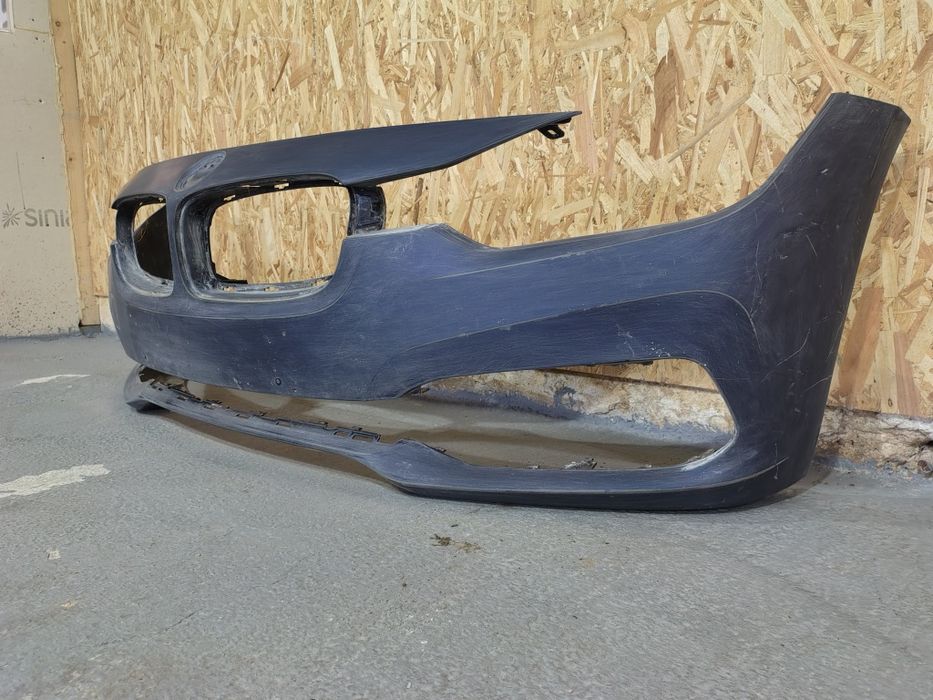 Bara fata BMW seria 3 F30 LCI an 2016-2019