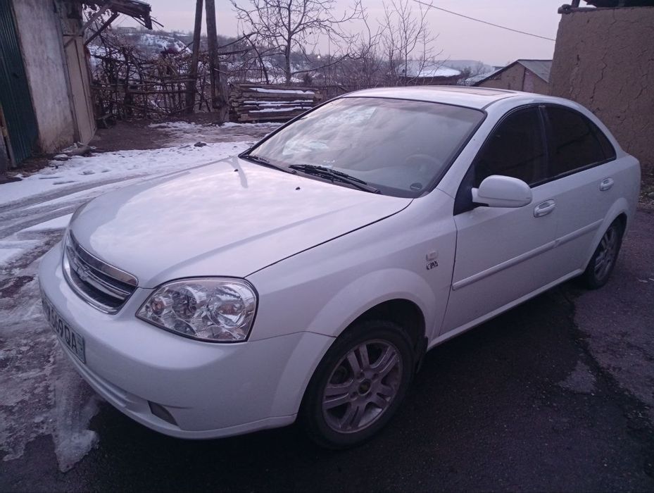 Ласети 2013 йил 1,6 автомат