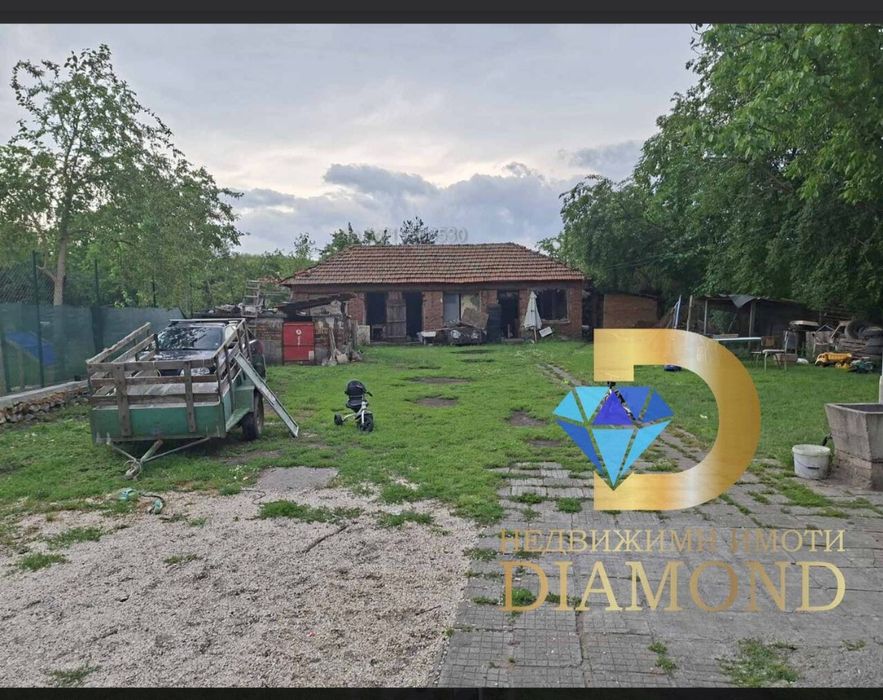 Продавам къща в село езерово област Пловдив