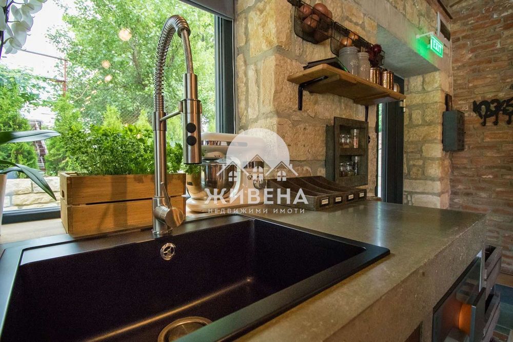 Къща под наем в м-т Манастирски рид, площ 120 кв.м