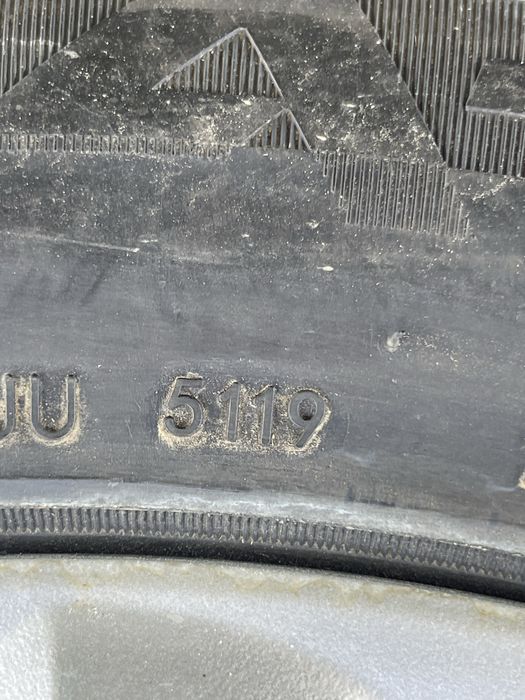 Jante aliaj originale Hyundai IX35 +anvelope de vara 225 55 R18