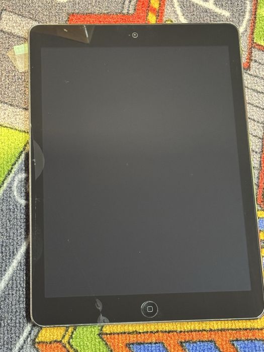 Ipad gen 5 plus ipad air 1