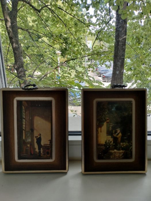 Vand 2 tablouri vechi