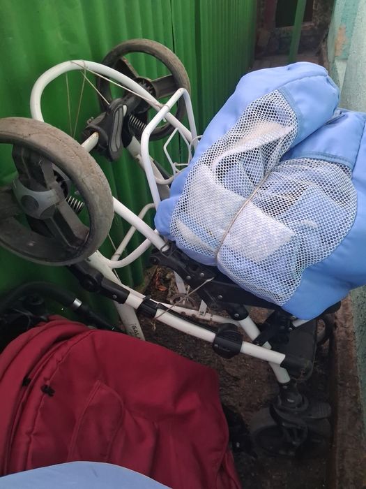 Продам детские коляски