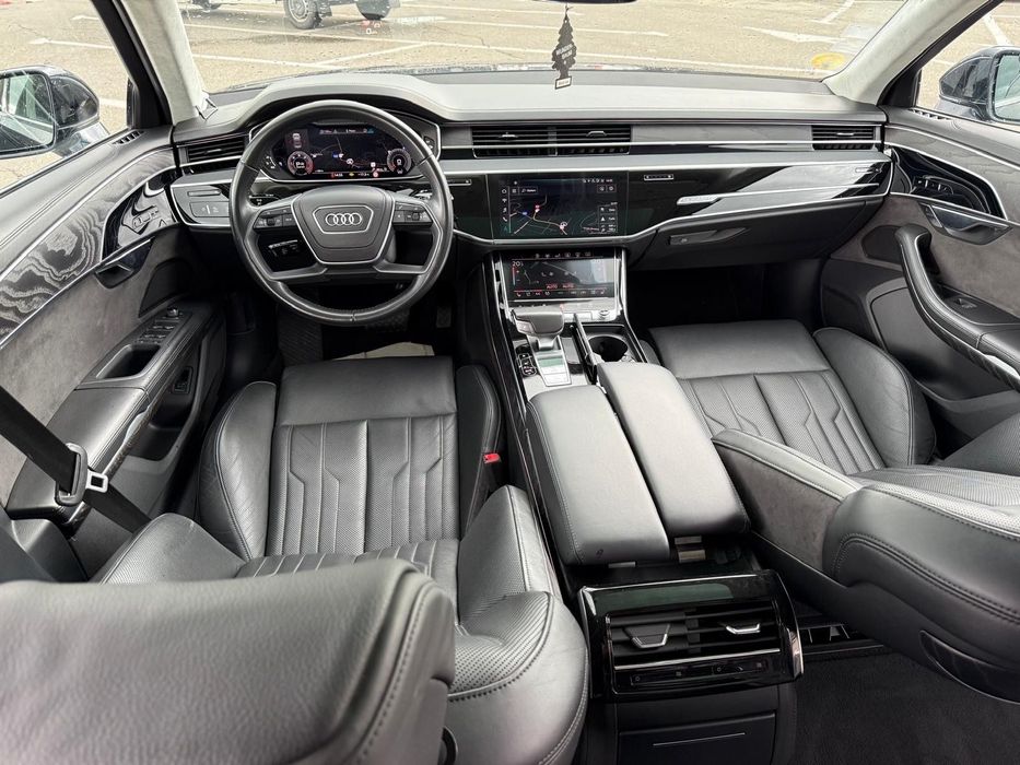 Audi A8 Sline total,masaj,ventilație,matix,long,pano,tablete,hedap