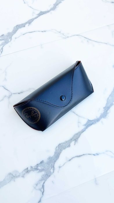 Toc de protectie Ray Ban cu laveta