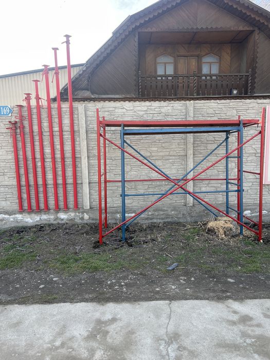 Леса . Струбцыны . Опалобки стройтельныйе