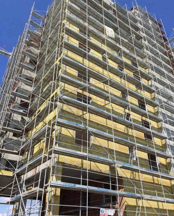 Продавам високо качествено европейко сертифицирано леко фасадно скеле