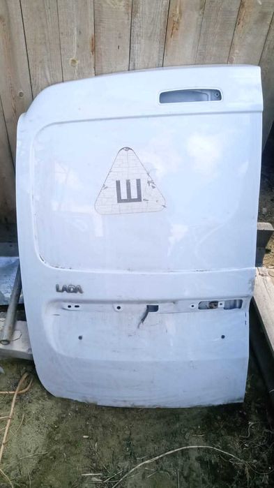 Лада Ларгус Створки фургон багажник задние крылья лонжероны