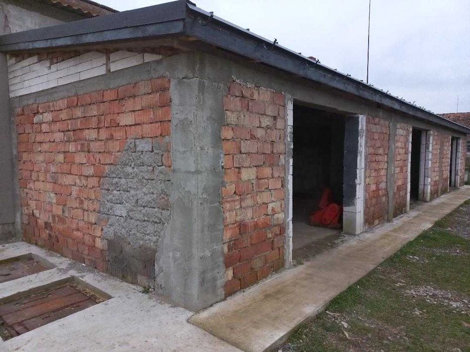 Hală industrială cu post de transformare propriu (100 kW)