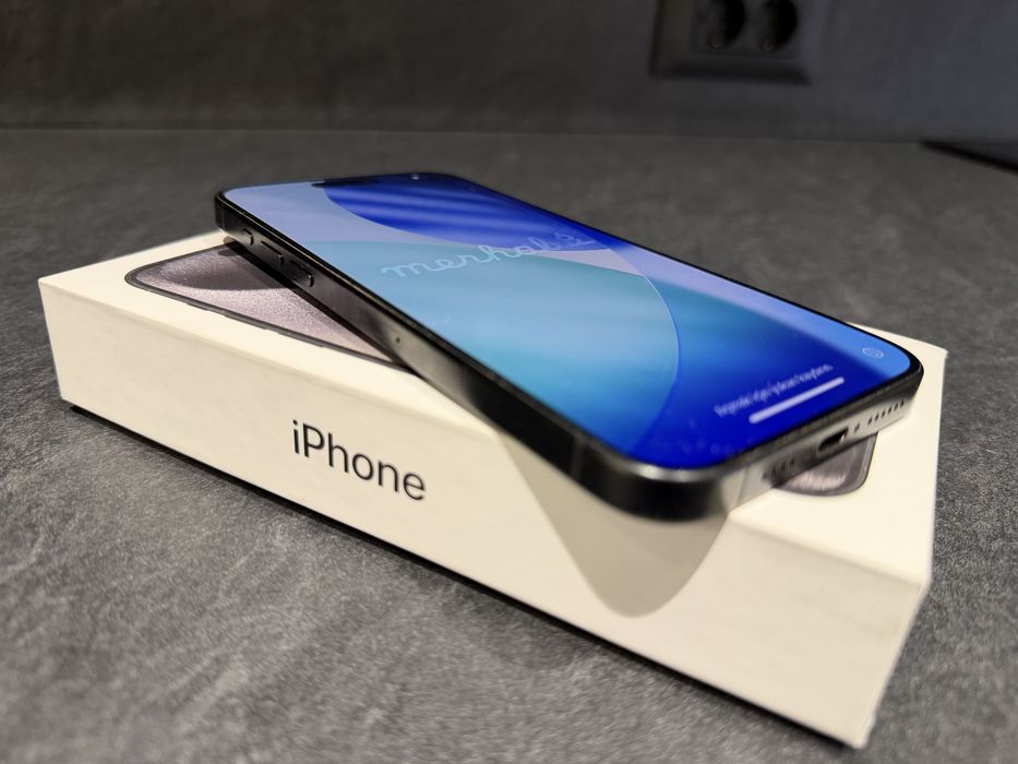 Iphone 15 Pro Max 256 GB Black Titanium stare foarte bună