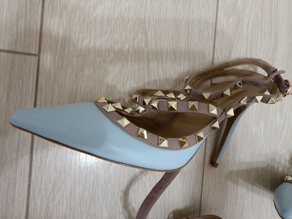 Женские туфли Valentino