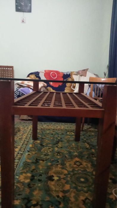 Стол обеденный