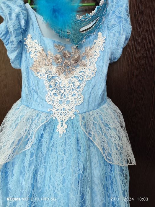 Платья карнавальный