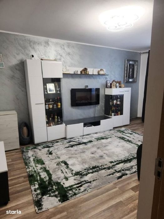 Apartament 2 camere decomandat, 56 mp, la cheie
