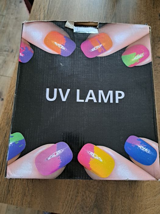 UV лампа за гел лак