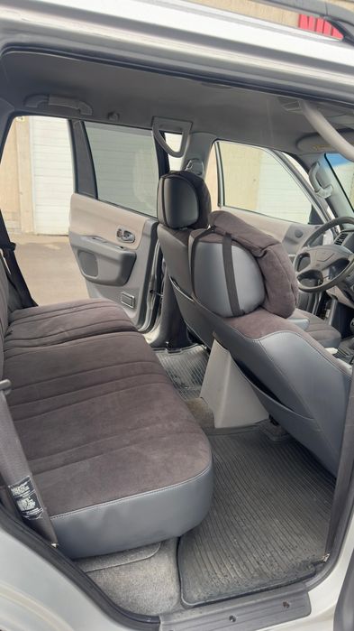 Продам Машину 2003год