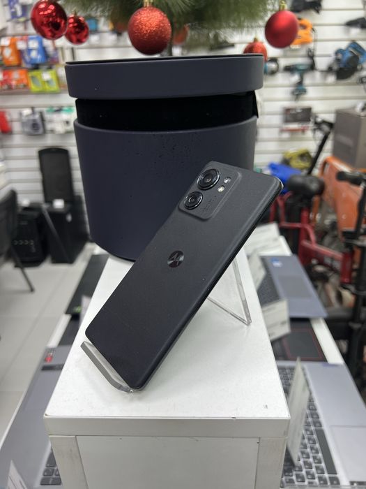 Motorola Edge 40, 256/8 (p25)