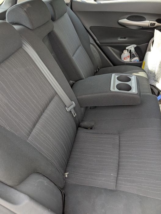 На Части Toyota Auris 2009 1.6 бензин