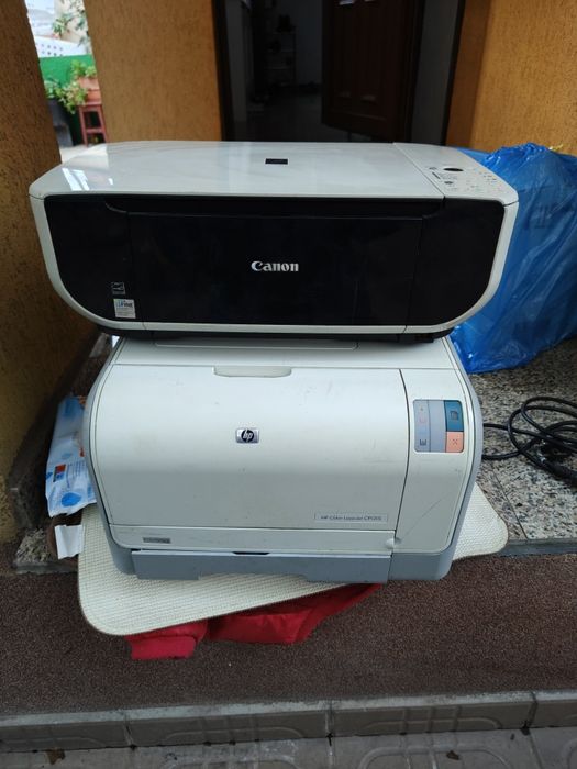 Imprimata HP Color LaserJet CP1215