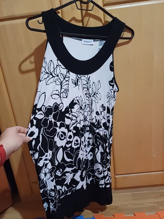 Vand rochie de vara, Yessica, L, în stare perfectă