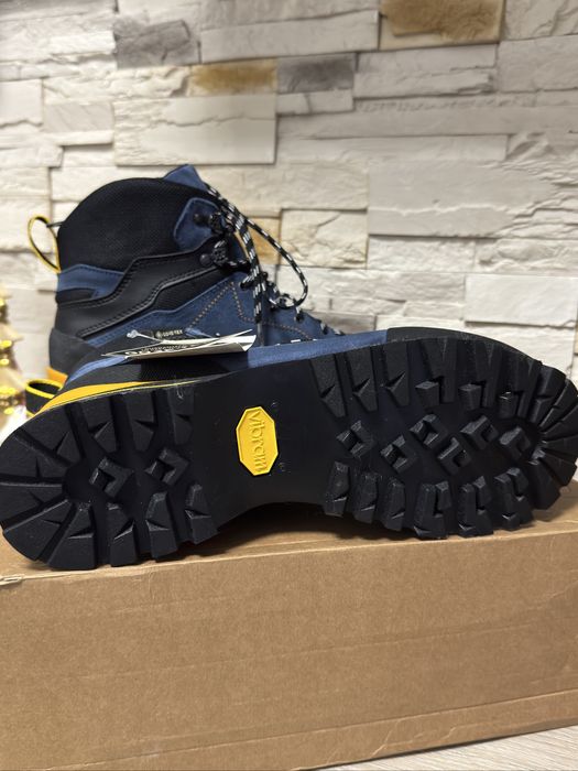 Bocanci Garmont Ascent GTX