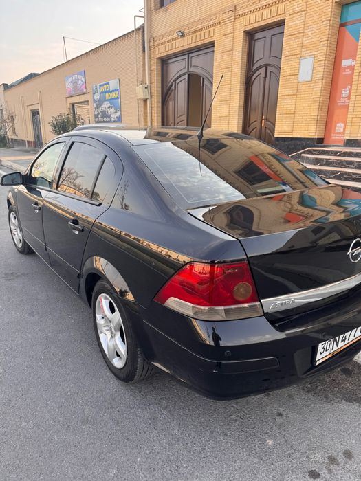 Автомабил Германский качиства