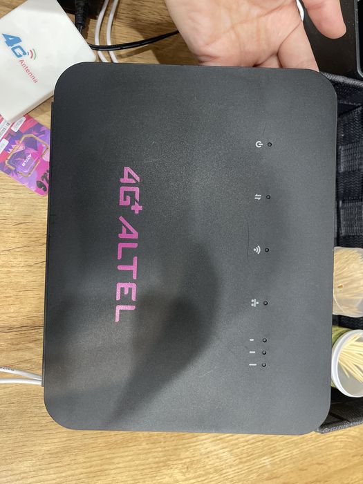 Роутер Altel 4G в отличном состоянии