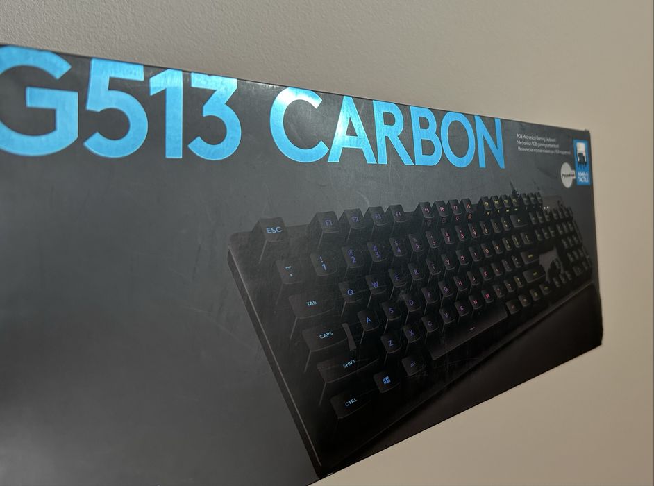 Продам игровую клаву logitech g513 carbon