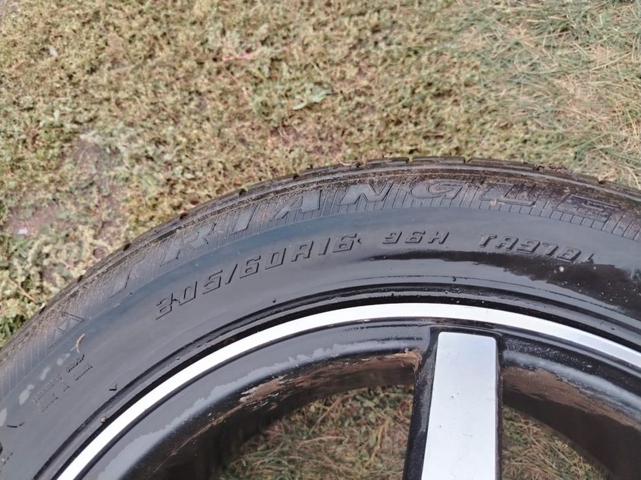 Продам диски с резиной