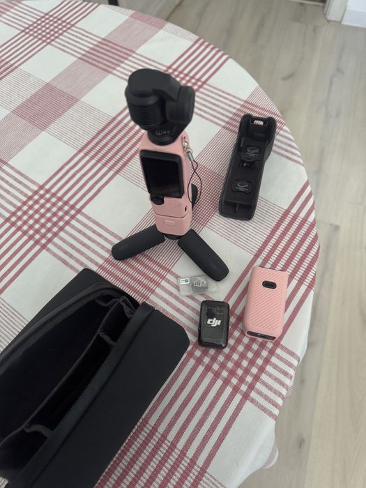DJI Osmo Pocket 3 Creator Combo