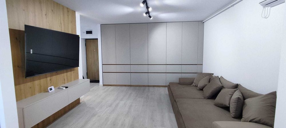 Apartament 2 camere 50 MP Hils Republica - AC ,Centrala termica , 6-7 minute metrou ,prima inchiriere