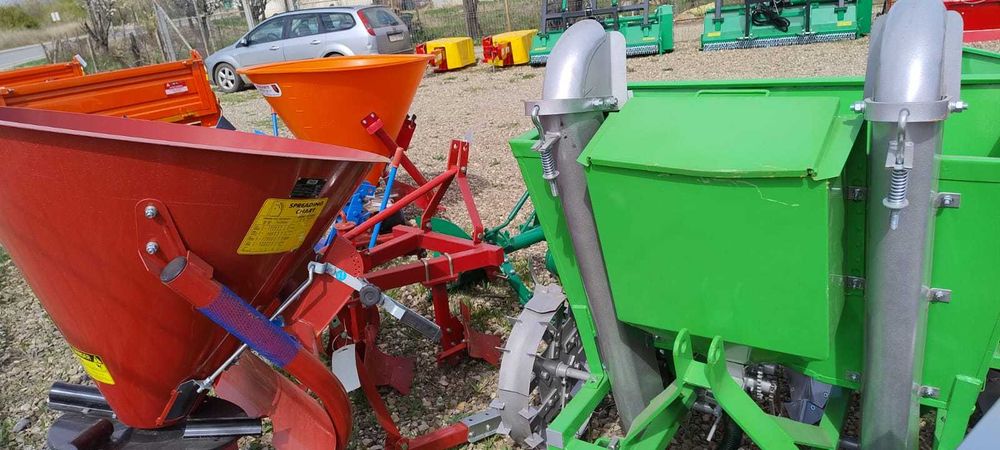 Utilaj nou polonez de semanat plantat recoltat cartofi nou Agramix