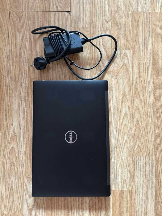 Лаптоп Dell Latitude 7480 14 инча (i5-7300U/8GB RAM/256GB SSD)