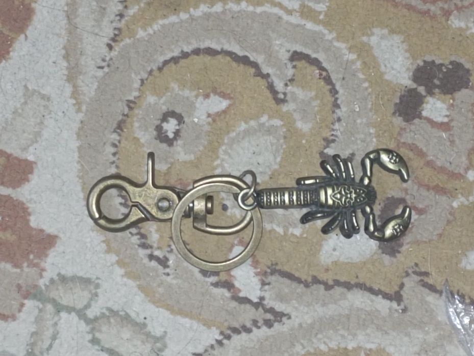 Брелок со Скорпионом