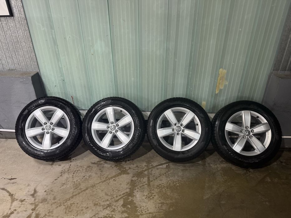 Roti iarna Tiguan 215/65R17 Pirelli