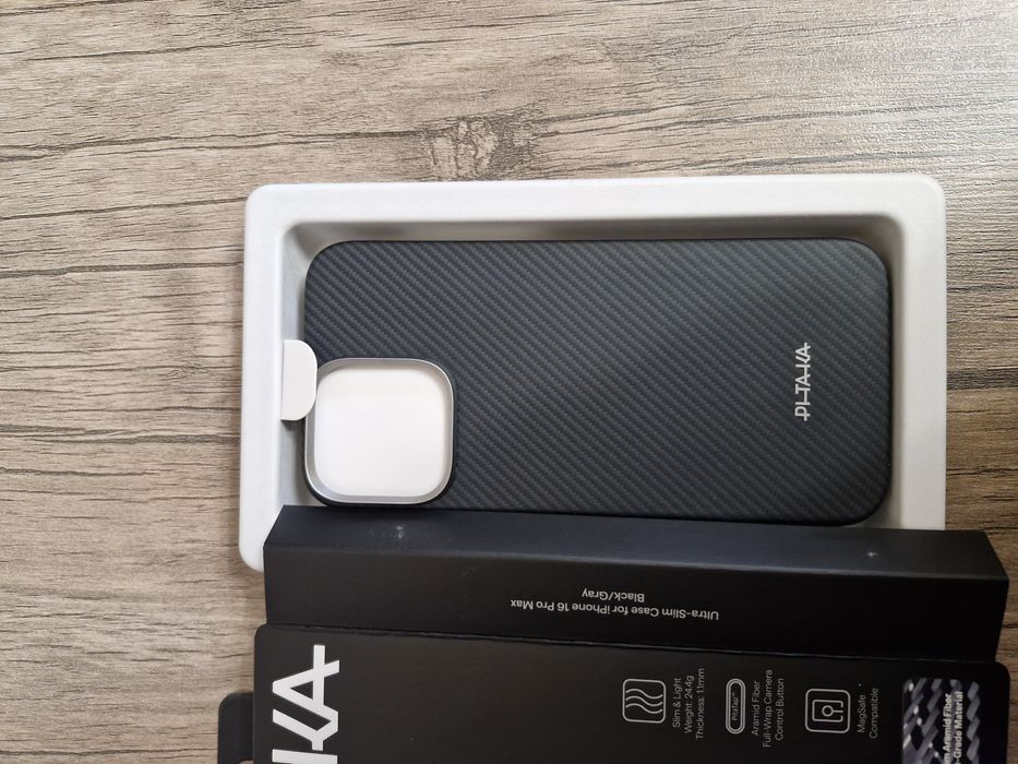 Чехол айфон 16 про Макс pitaka