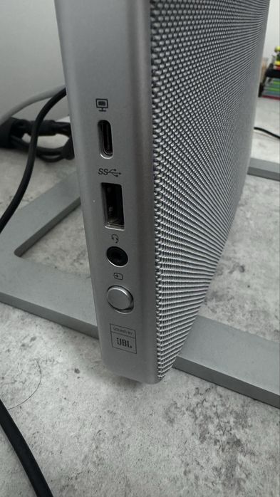 Моноблок Lenovo Yoga AIO 7