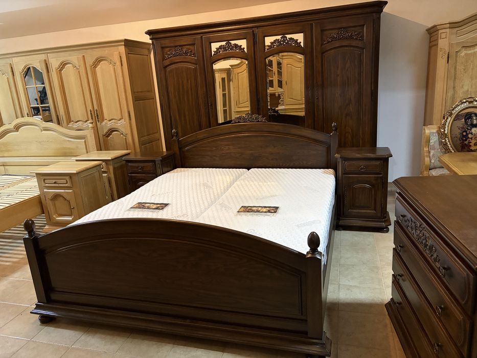 Dormitor complet din stejar