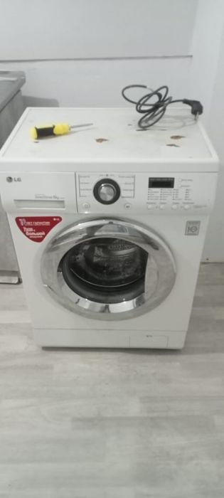 Стиральная машина продам