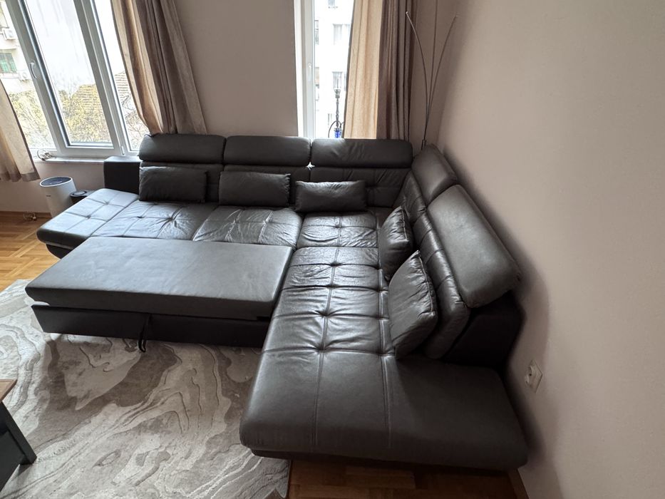 Диван с функция сън и ракла