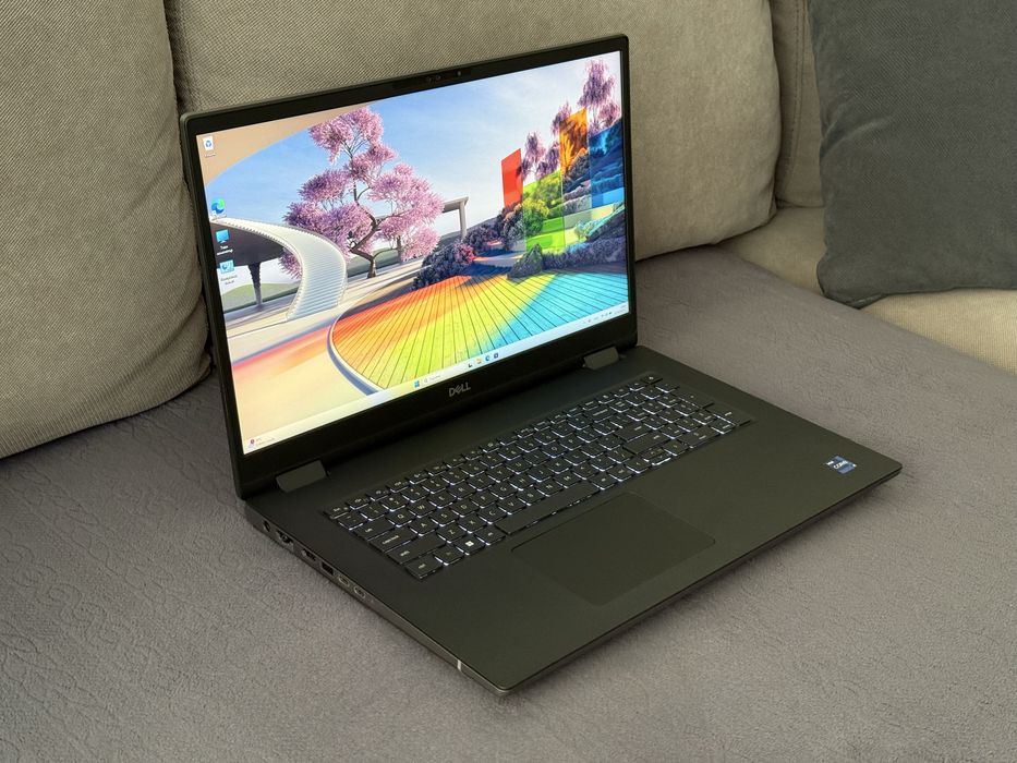 ТОП Лаптоп 17.3’FHD IPS RTX A3000 12GB  Dell Precision 7770  i9-12950HX  64GB DDR5  512GB